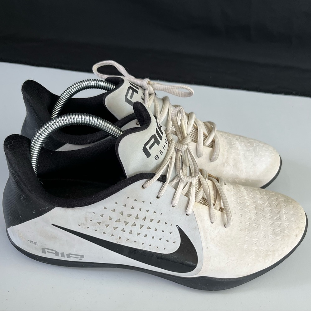 Nike Air Behold Low Shoe